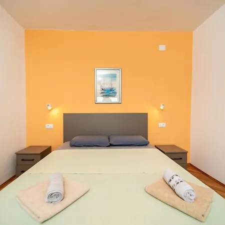 Apartman Marinko